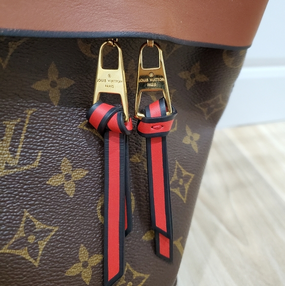 LV Tuileries Hobo & Zippy - Picture 4 of 11